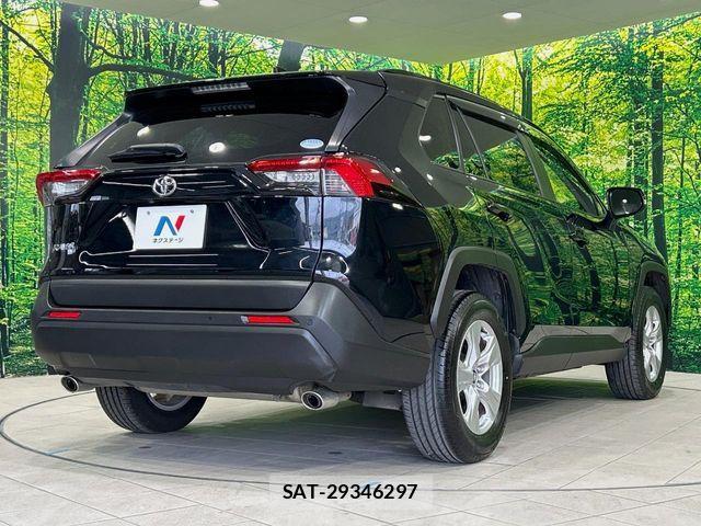 Toyota RAV4 2019-07 6614389-16