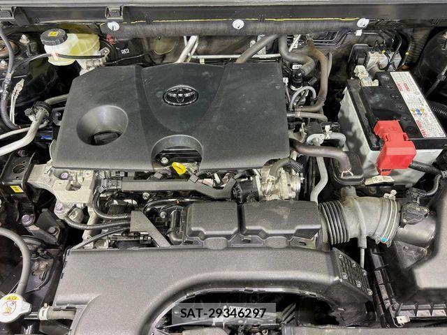 Toyota RAV4 2019-07 6614389-17