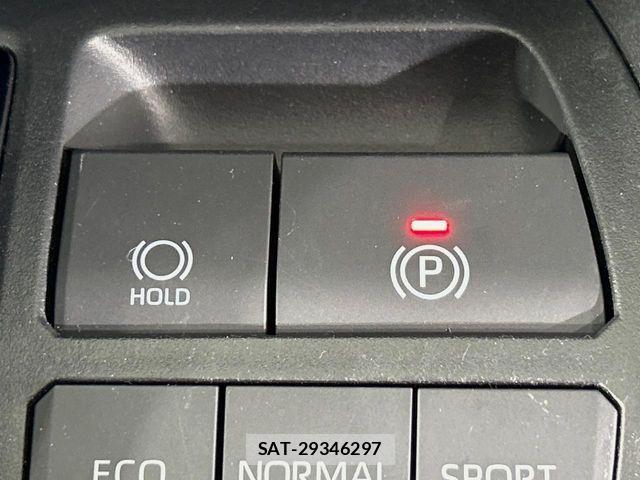 Toyota RAV4 2019-07 6614389-6