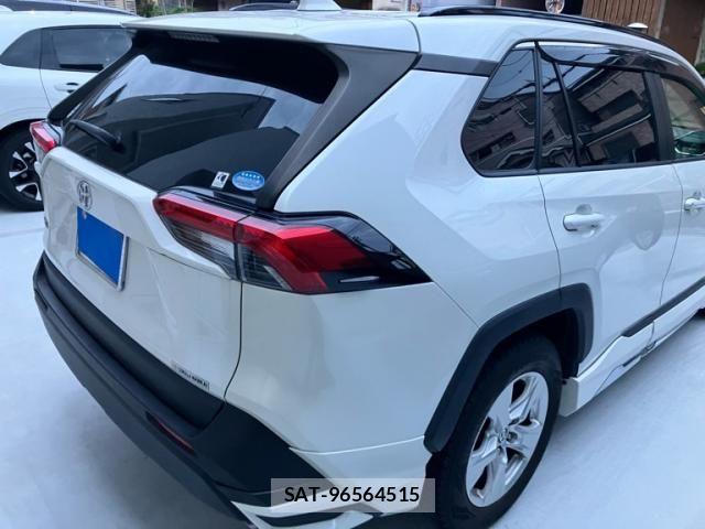 Toyota RAV4 2020-07 6642299-2