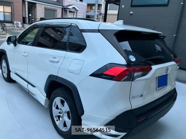 Toyota RAV4 2020-07 6642299-3