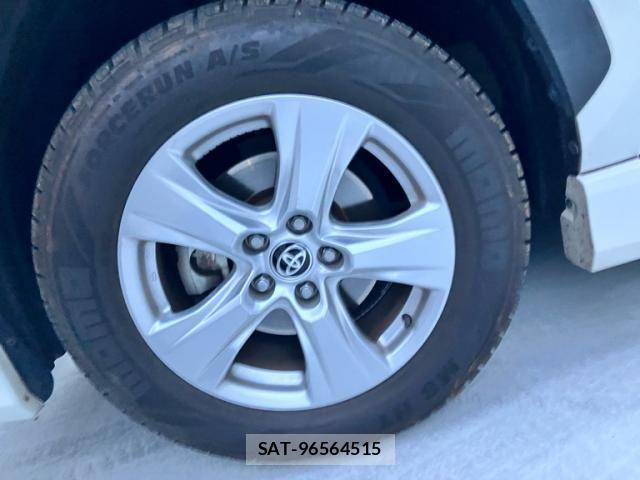 Toyota RAV4 2020-07 6642299-4