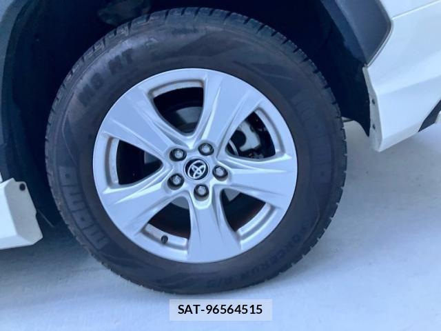Toyota RAV4 2020-07 6642299-5