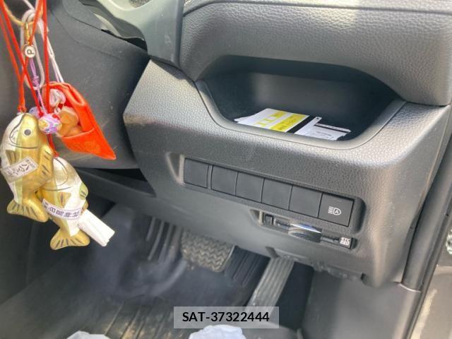 Toyota RAV4 2024-02 6642301-16