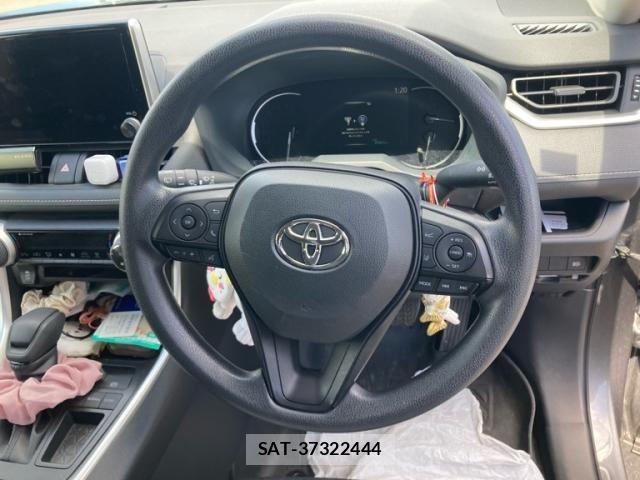 Toyota RAV4 2024-02 6642301-17