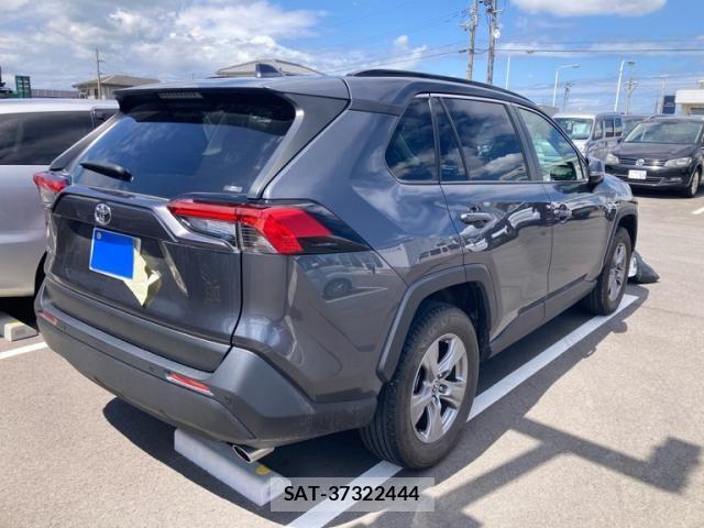Toyota RAV4 2024-02 6642301-2