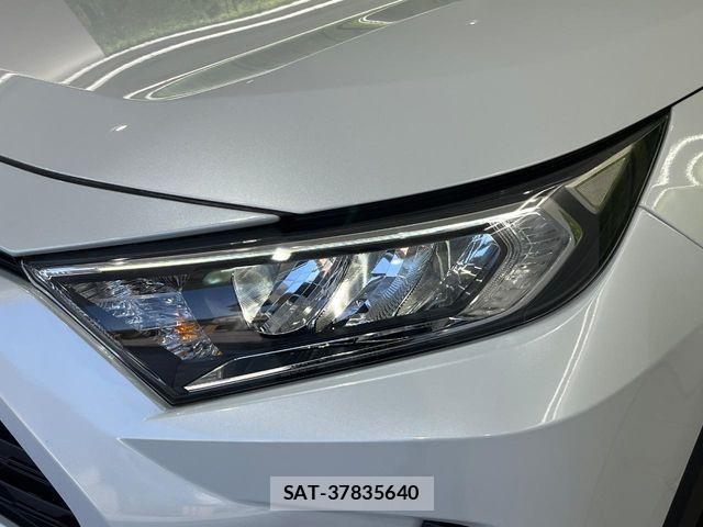 Toyota RAV4 2022-12 6677702-11