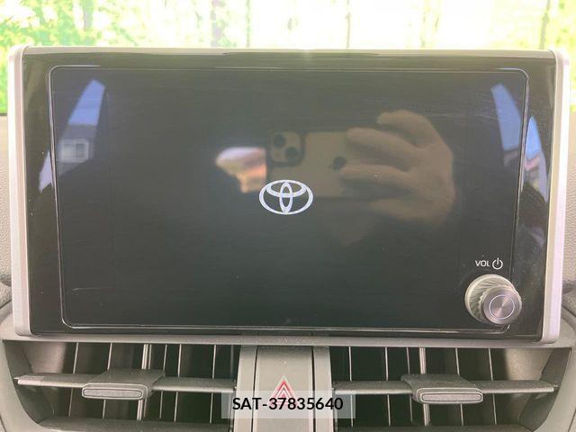 Toyota RAV4 2022-12 6677702-2