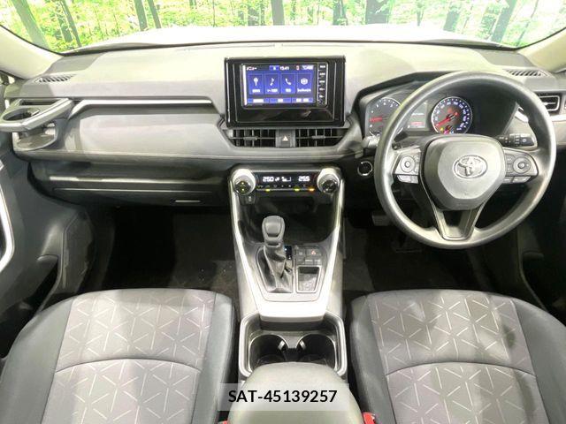 Toyota RAV4 2019-11 6816803-1