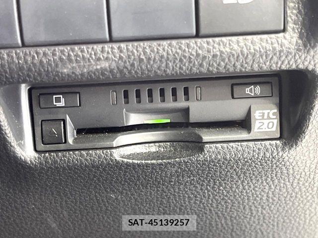 Toyota RAV4 2019-11 6816803-5