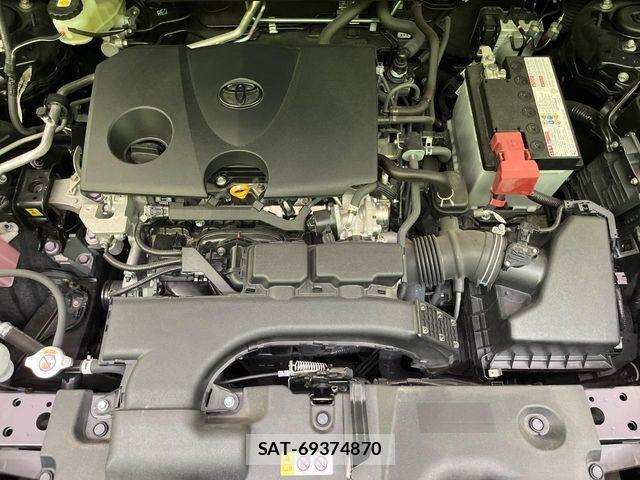 Toyota RAV4 2021-02 6816801-17