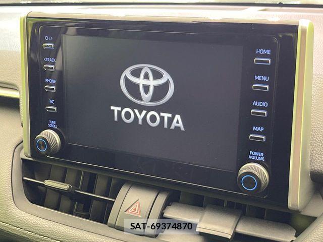 Toyota RAV4 2021-02 6816801-2