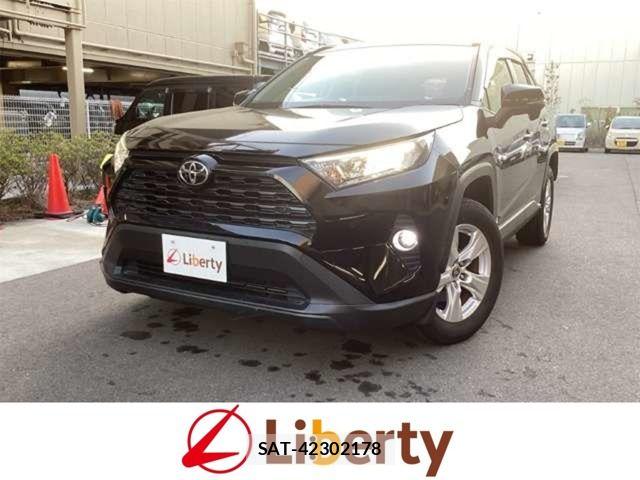 Toyota RAV4 2021-11 6911832-0