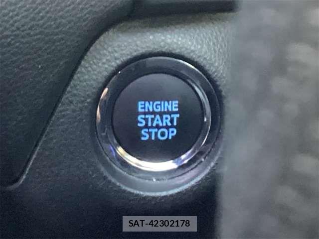 Toyota RAV4 2021-11 6911832-6