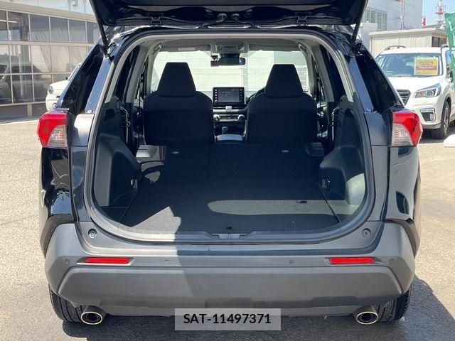 Toyota RAV4 2020-10 7021369-9