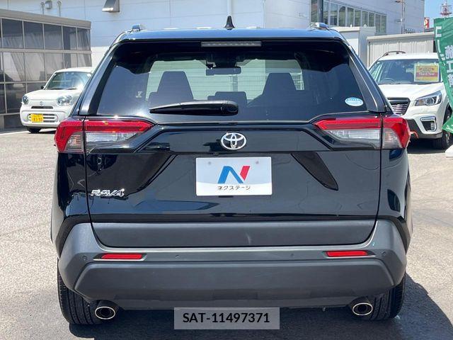 Toyota RAV4 2020-10 7021369-14