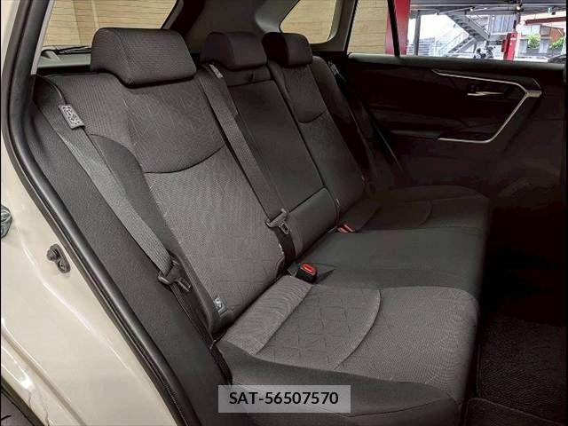 Toyota RAV4 2020-10 7224063-9