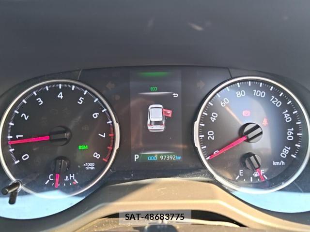 Toyota RAV4 2020-06 7224061-28