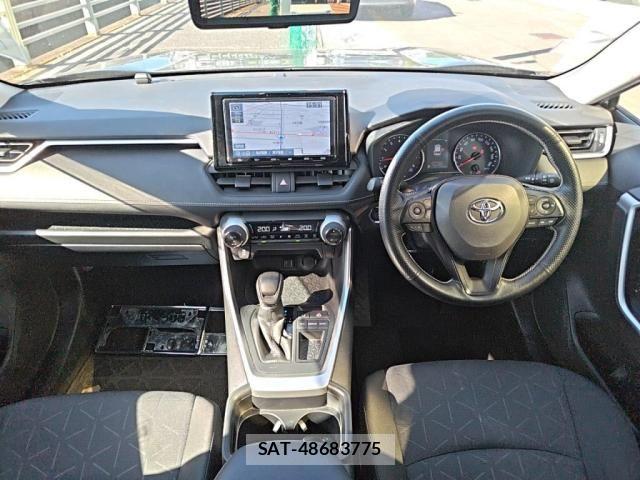 Toyota RAV4 2020-06 7224061-2