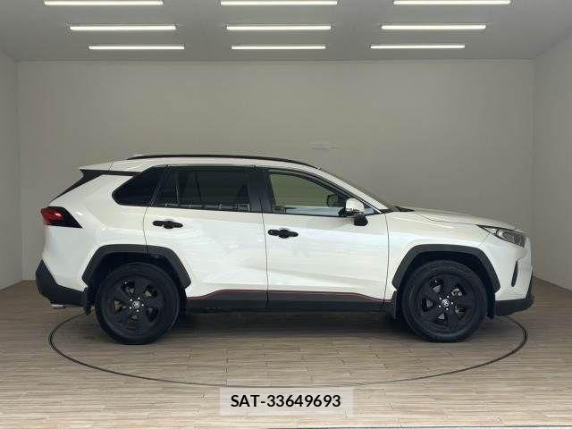 Toyota RAV4 2020-08 7224062-16