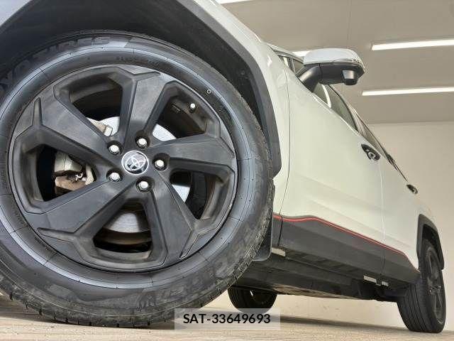 Toyota RAV4 2020-08 7224062-18
