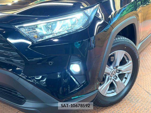 Toyota RAV4 2024-06 7272798-11