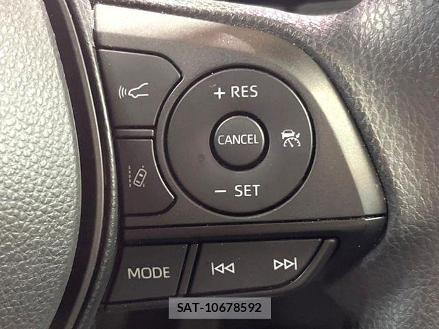 Toyota RAV4 2024-06 7272798-4