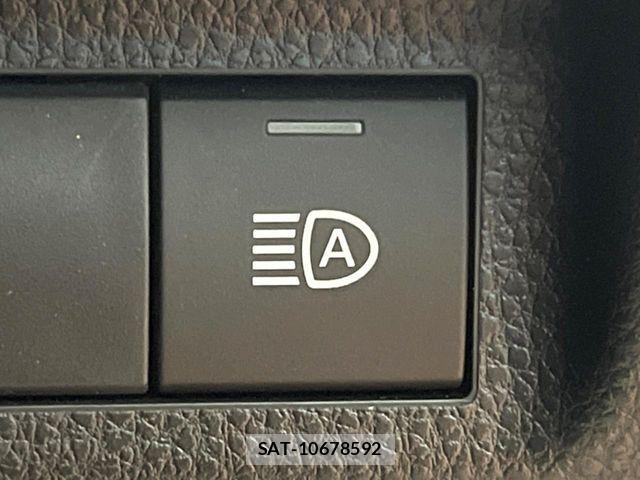 Toyota RAV4 2024-06 7272798-5