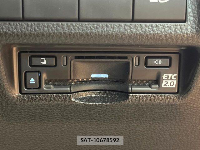 Toyota RAV4 2024-06 7272798-7