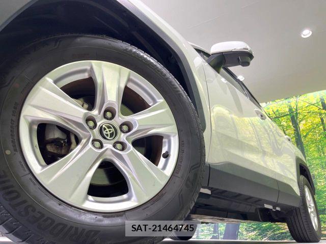 Toyota RAV4 2021-09 7359516-12