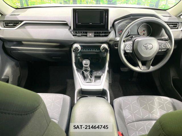 Toyota RAV4 2021-09 7359516-1