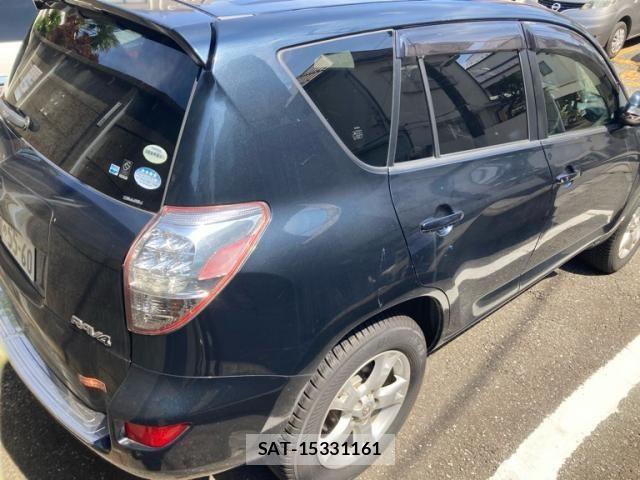 Toyota RAV4 2011-09 7359517-1