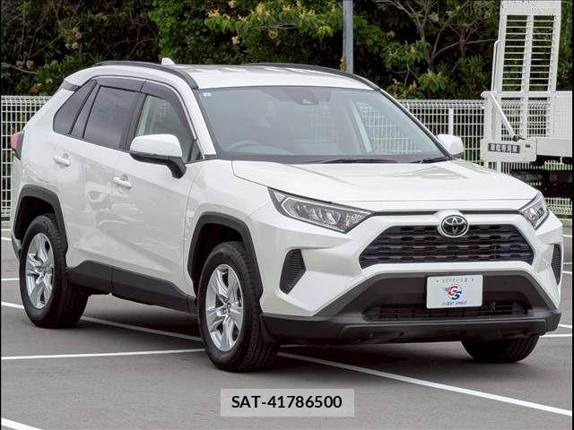Toyota RAV4 2019-07 7359514-14