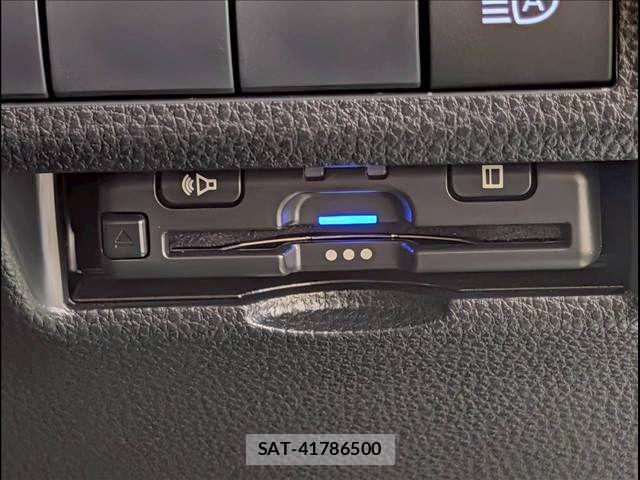 Toyota RAV4 2019-07 7359514-7