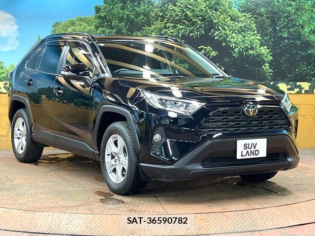 Toyota RAV4 2019-07 7359510-14