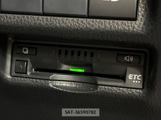 Toyota RAV4 2019-07 7359510-5
