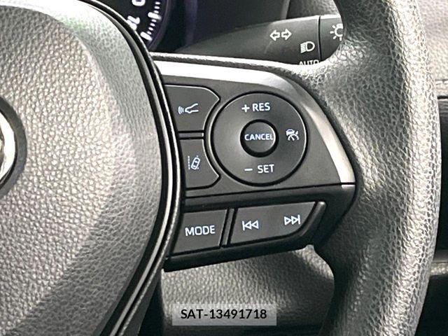 Toyota RAV4 2021-08 7359515-7