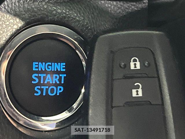 Toyota RAV4 2021-08 7359515-8