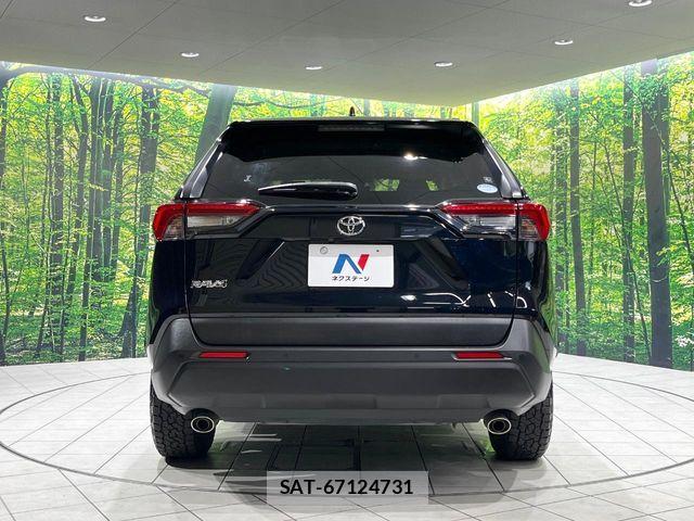 Toyota RAV4 2019-11 7393815-14