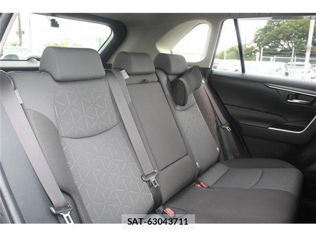 Toyota RAV4 2020-06 7393820-14