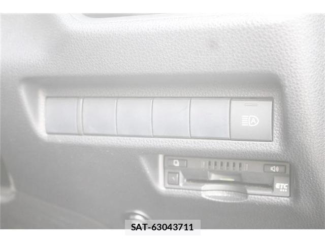 Toyota RAV4 2020-06 7393820-3