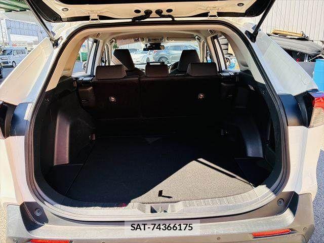 Toyota RAV4 2020-06 7457181-9