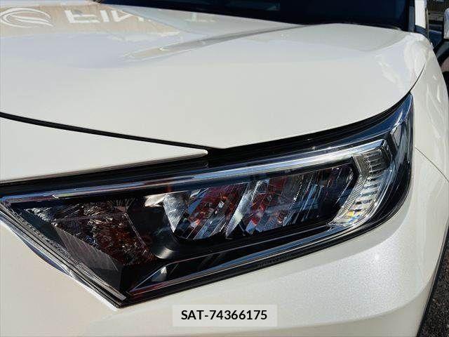 Toyota RAV4 2020-06 7457181-11
