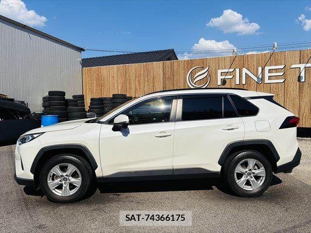Toyota RAV4 2020-06 7457181-19