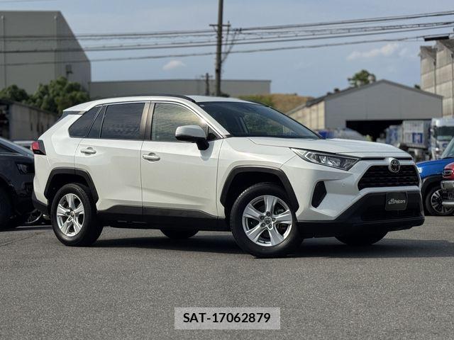 Toyota RAV4 2020-12 7457179-19