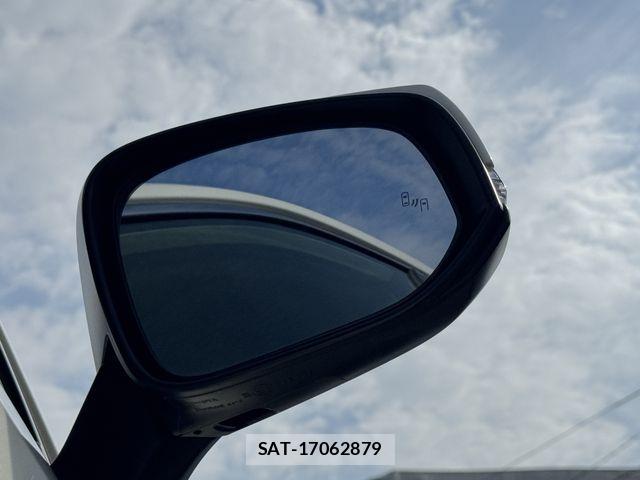 Toyota RAV4 2020-12 7457179-21