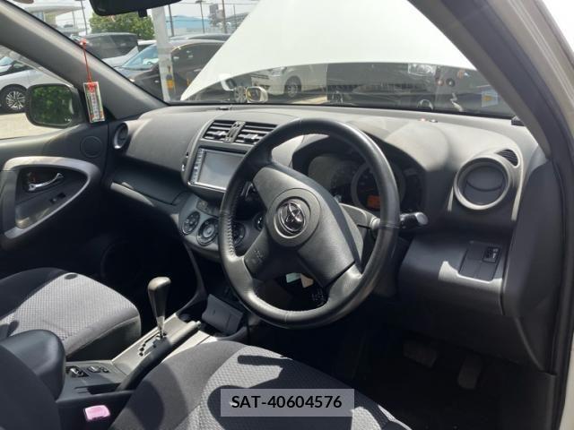 Toyota RAV4 2006-03 7457183-12