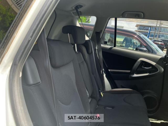 Toyota RAV4 2006-03 7457183-16