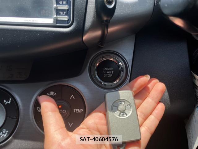 Toyota RAV4 2006-03 7457183-24