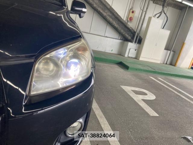 Toyota RAV4 2011-06 7457182-13